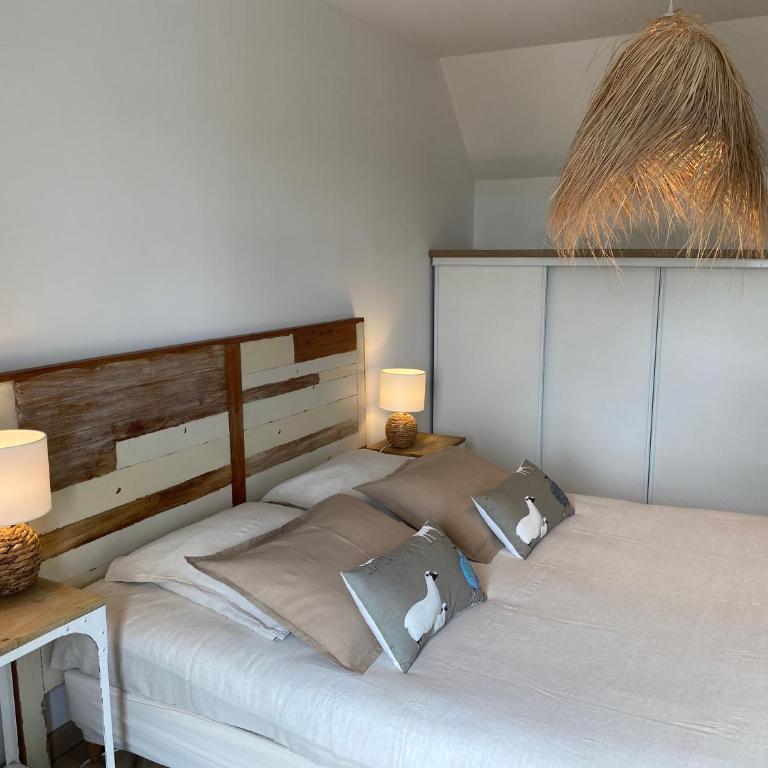 LES POIS SONT ROZ - Two-Bedroom House - 22