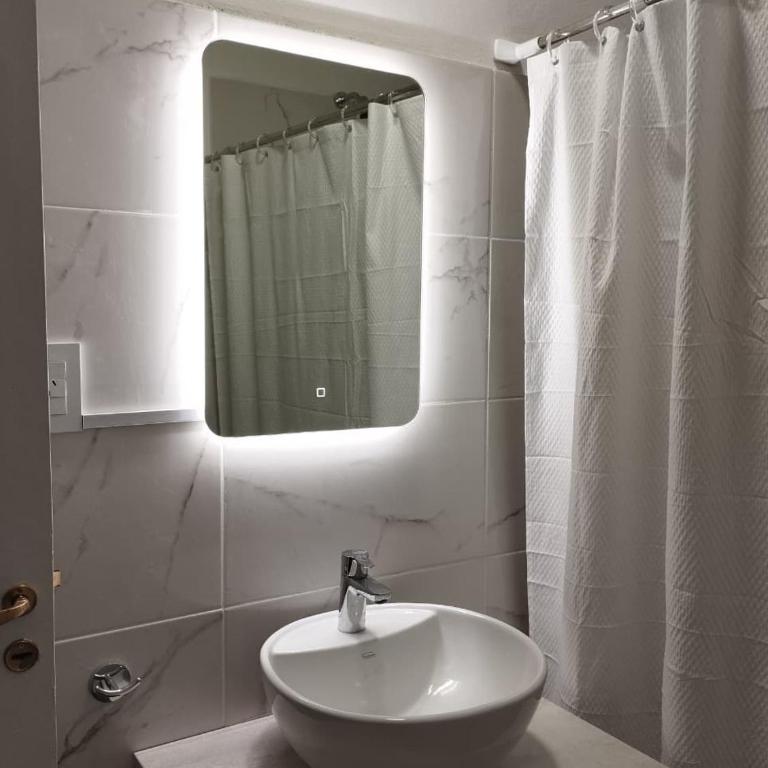 Dpto LIBERTADOR - Apartamento de 1 dormitorio - 8
