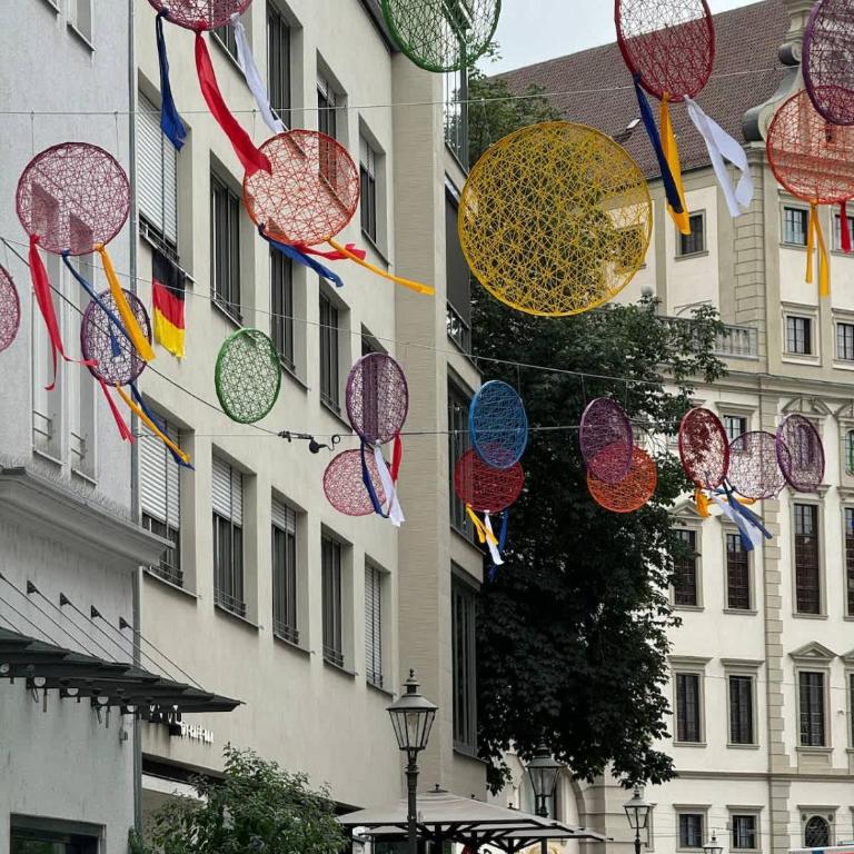 GoldenKey-Suites - Luxury Suite 'Fuggerei' - At Rathausplatz in the Heart of Augsburg - New in 2026 - Air-Conditioned - Appartamento - 28