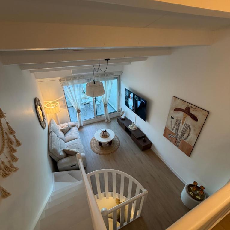 Marina Cap 2026 - Appartamento con 2 Camere da Letto, Terrazza e Vista Mare - 9