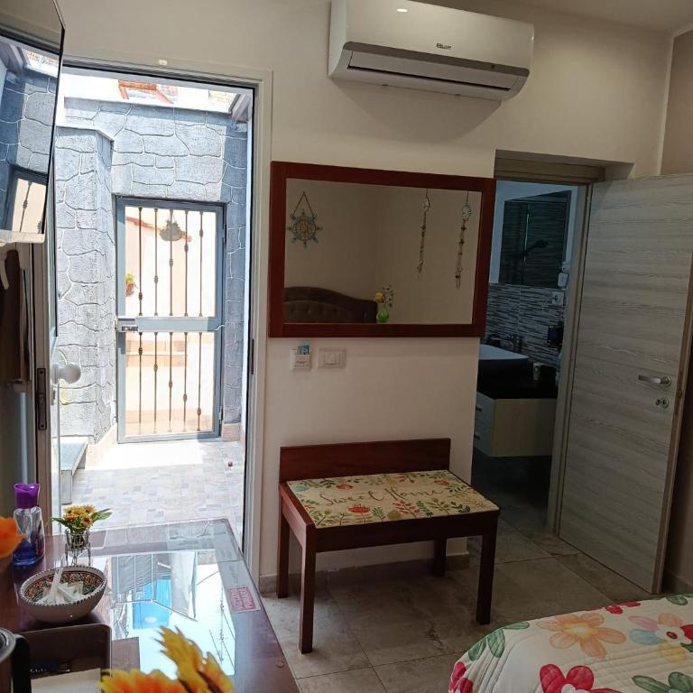 Al Punto Giusto - Double Room with Private Bathroom - 5