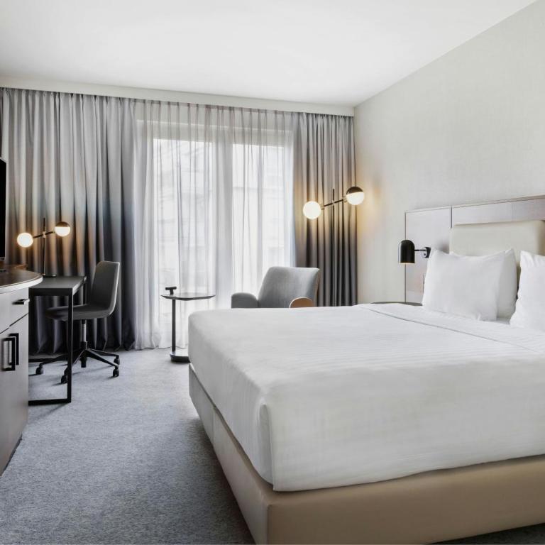 Courtyard by Marriott Munich City East - Camera King Superior Superior con 1 Letto King-Size e Vista Cortile - 5