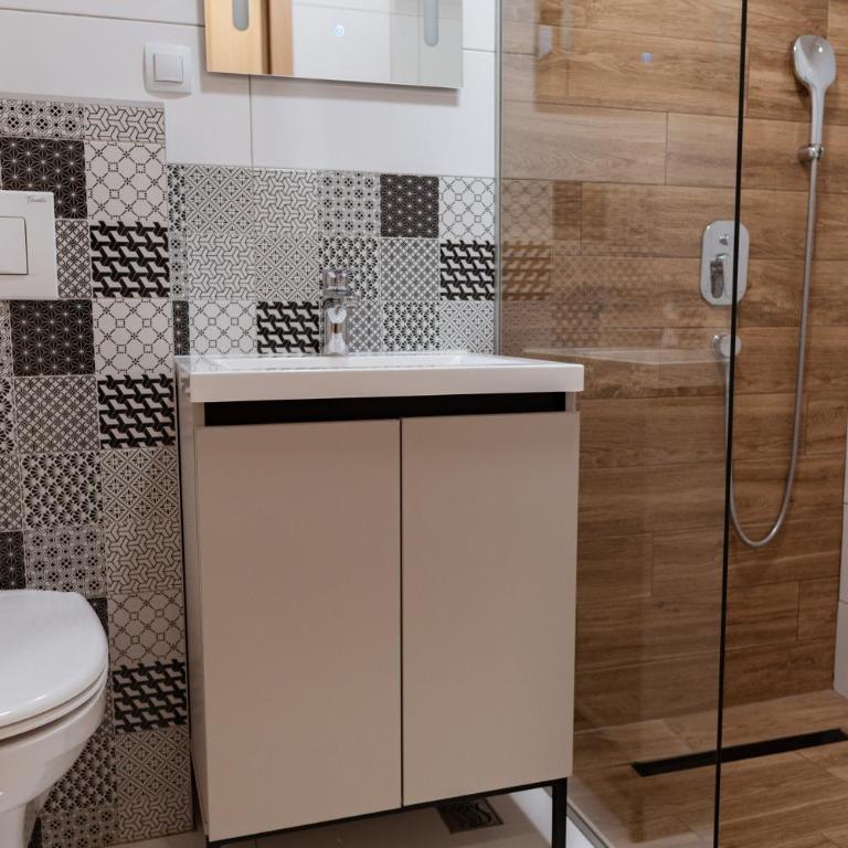 Mahagoni Rooms - Dvokrevetna Soba sa Zasebnim Krevetima - 7