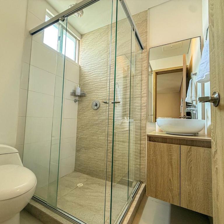 Apartment Near Downtown and the Beach - Three-Bedroom Apartment - 18