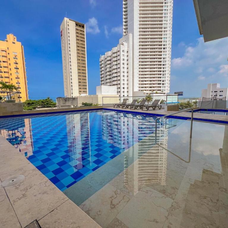 Apartment Near Downtown and the Beach - Three-Bedroom Apartment - 63