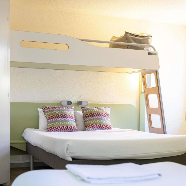 ibis budget Narbonne Sud A9/A61 - Chambre Familiale - 8