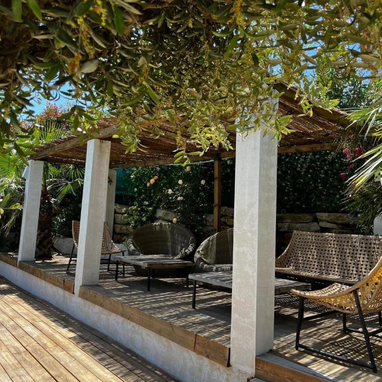 Villa 6 personnes avec grande piscine - 5 min des plages - Villa con Piscina Privata - 10