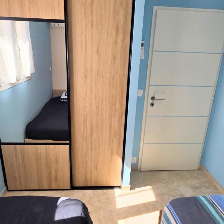LE BARCARES - logement "Ecume" 3 étoiles, clim, wifi, parking, terrasse, plage à pied - 4 personnes - Appartamento con 2 Camere da Letto - 15