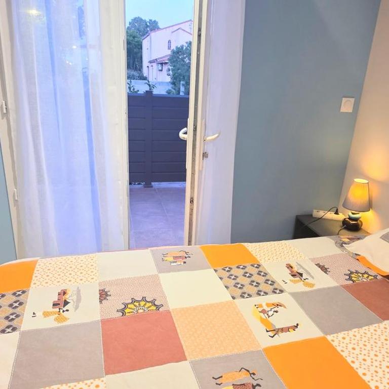 LE BARCARES - logement "Ecume" 3 étoiles, clim, wifi, parking, terrasse, plage à pied - 4 personnes - Appartamento con 2 Camere da Letto - 12