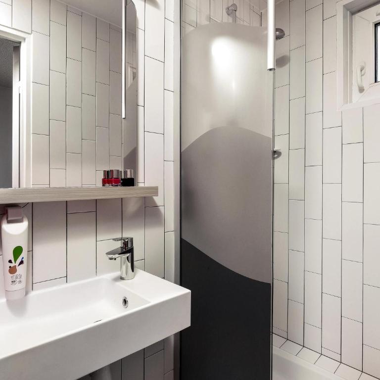 Hôtel ibis Styles Vichy Centre - Chambre Double Standard - 5