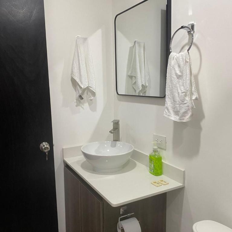Laureles Executive Suites La 70 Medellin - Apartment - 1