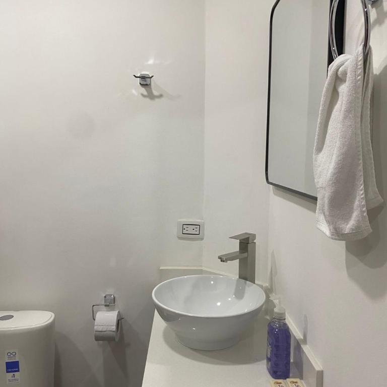 Laureles Executive Suites La 70 Medellin - Apartment - 5