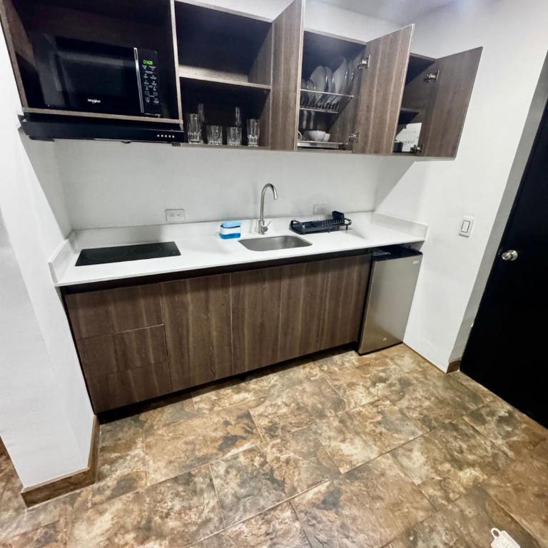 Laureles Executive Suites La 70 Medellin - Apartment - 29