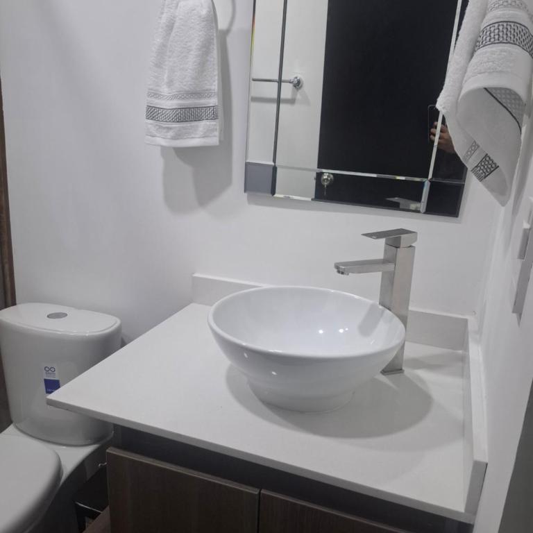 Laureles Executive Suites La 70 Medellin - Apartment - 15