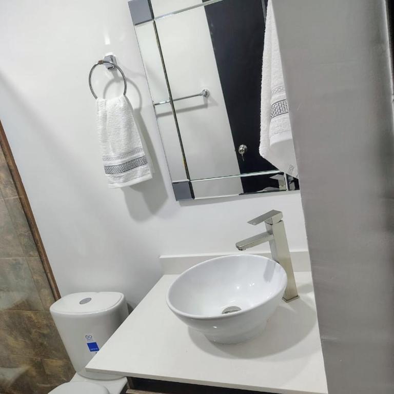 Laureles Executive Suites La 70 Medellin - Apartment - 38