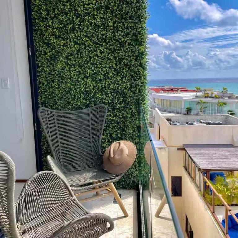 Sea View Studio w Rooftop Pool Near 5th Ave - Apartamento - 1