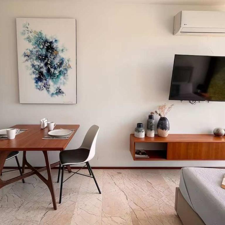 Sea View Studio w Rooftop Pool Near 5th Ave - Apartamento - 7