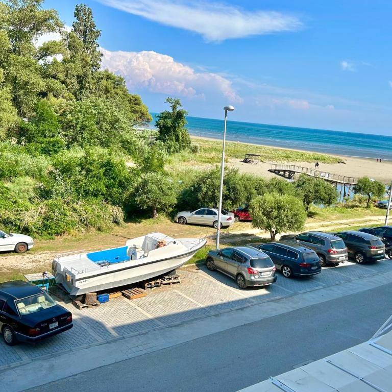 Palmera Beachfront Apartments - Apartment mit 2 Schlafzimmern, einem Balkon und Meerblick - 24
