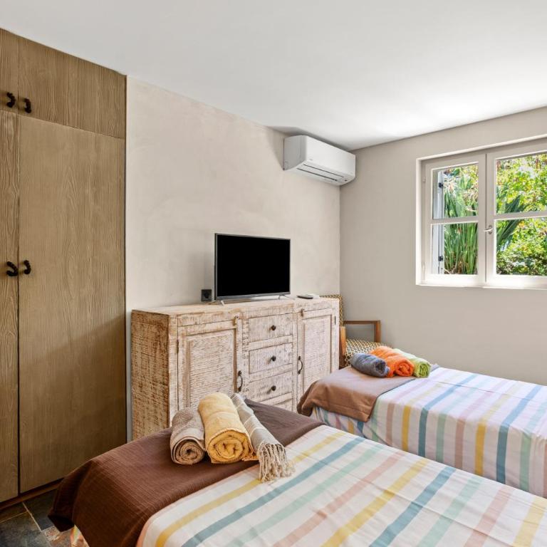 Villa Strelitzia avec piscine - Casa - 22