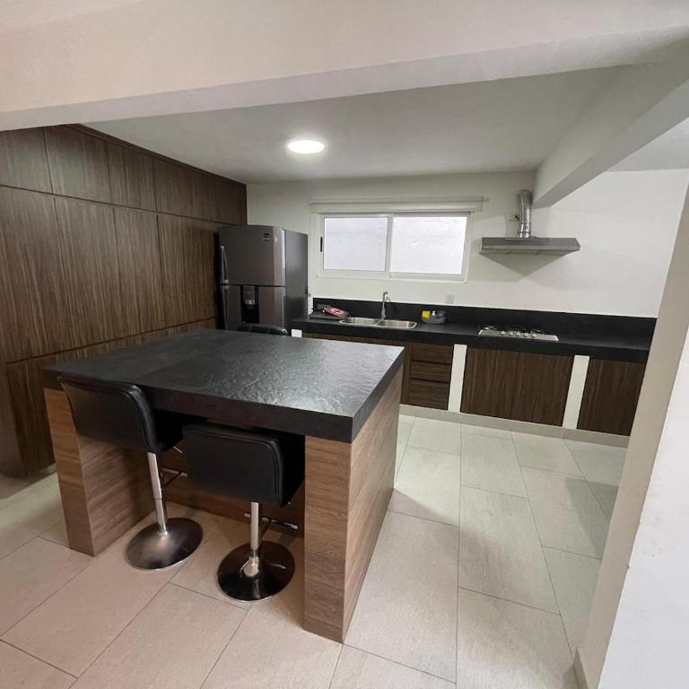 Casa Familiar con amplio jardin asador y cochera - Villa de 2 dormitorios - 16