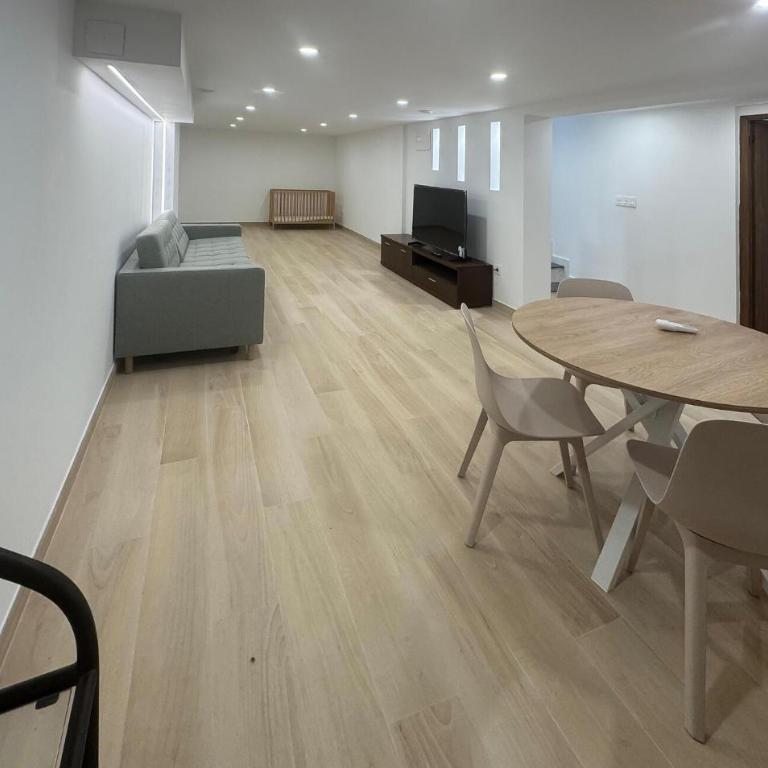 Amazing Home In Oropesa Del Mar - Casa Vacanze con 4 Camere da Letto - 11