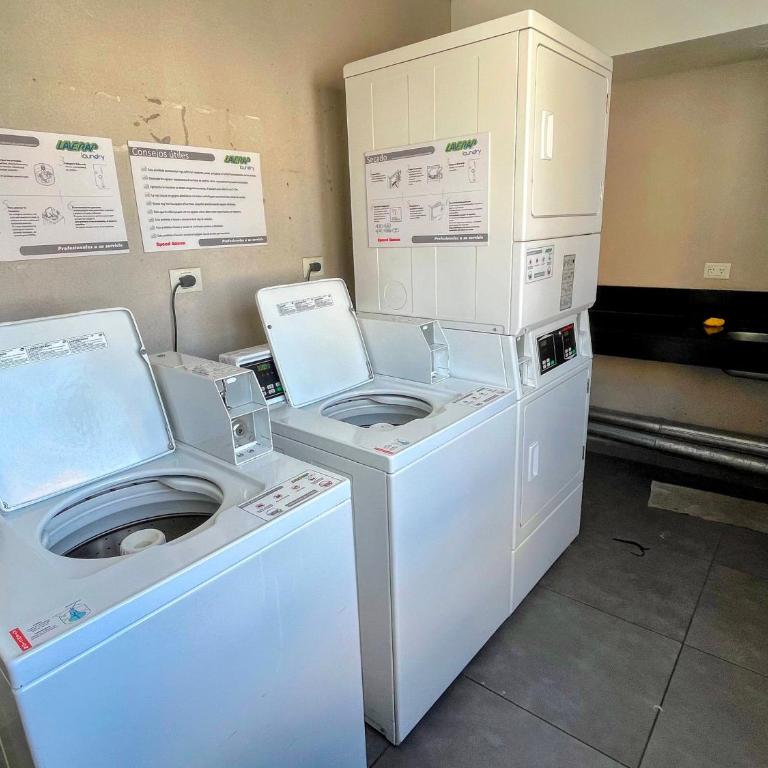 VIZION CAÑITAS - Piscina, Jacuzzi, Sauna, Laundry, Parrilla, y Seguridad 24 hs - Cochera opcional - Habitación Doble Deluxe Superior - 1 o 2 camas - 16