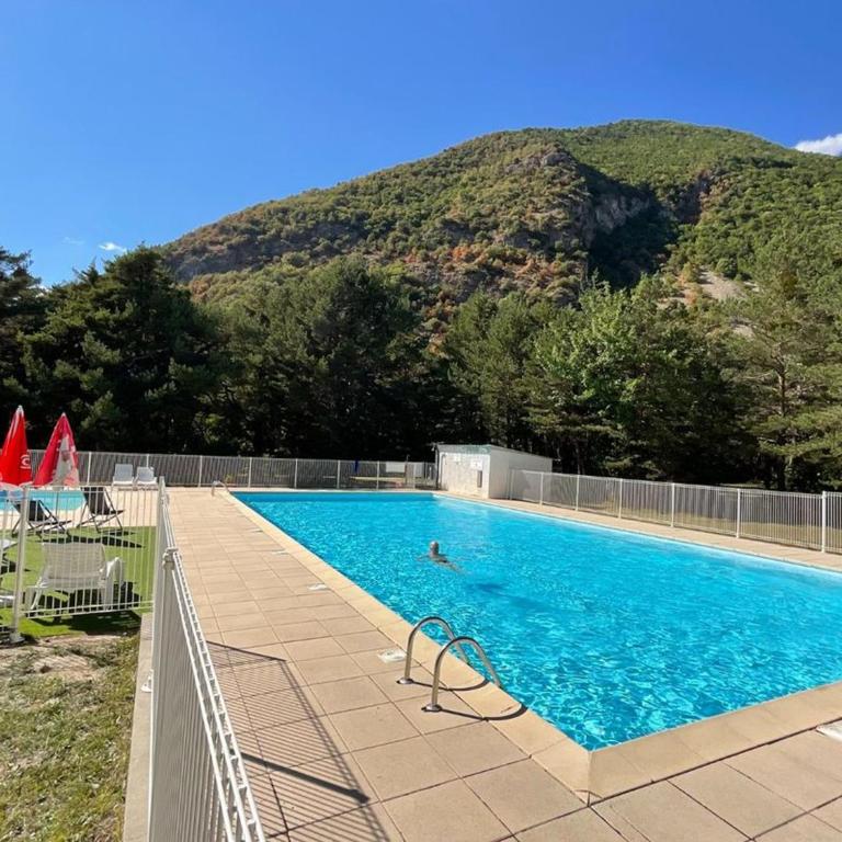 Chalet confortable - 6 pers. - API-1-52-2714 - Chalet - 11