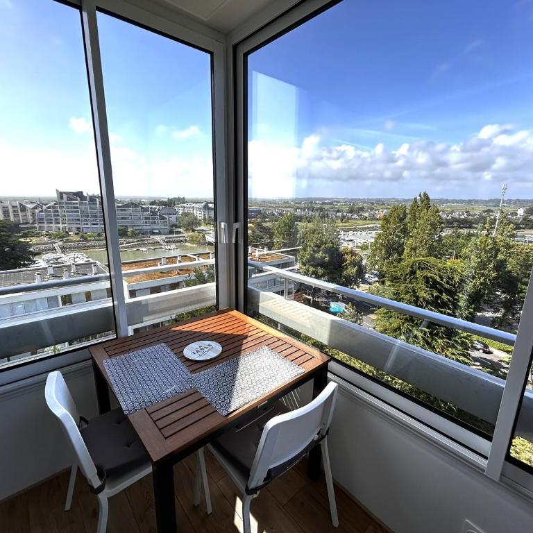 Appartement rénové, vue port - 4 pers. - FR-1-843-69 - Appartement - 2