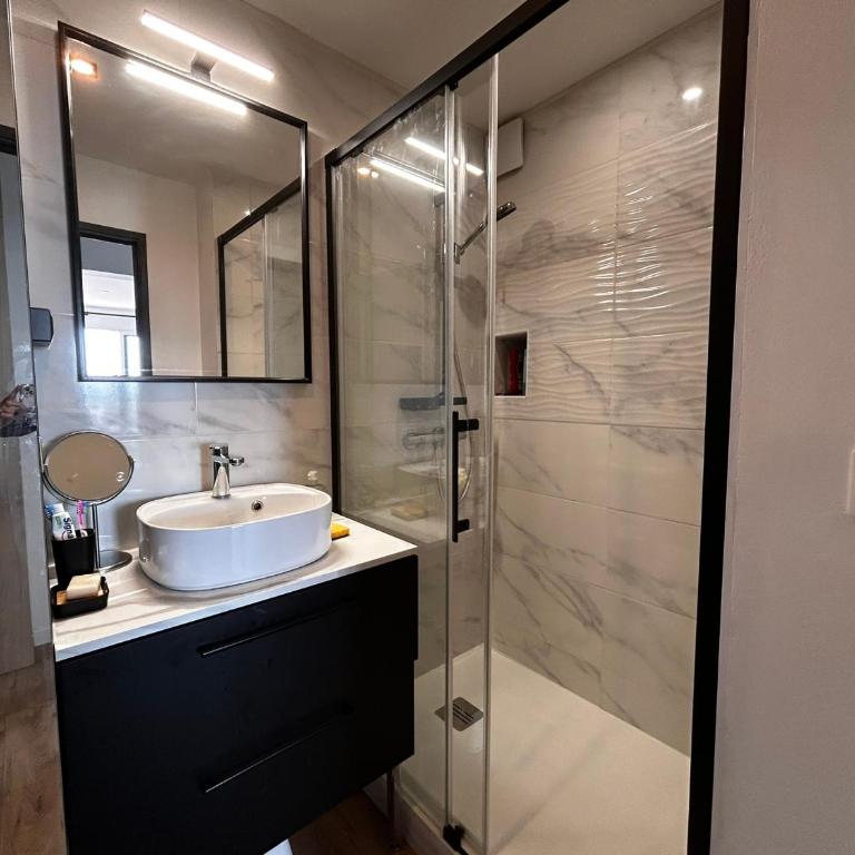 Appartement rénové, vue port - 4 pers. - FR-1-843-69 - Appartement - 9
