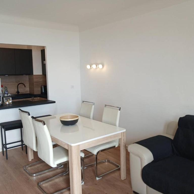Appartement vue mer clim - 4 pers. - FR-1-833-45 - Apartment - 5