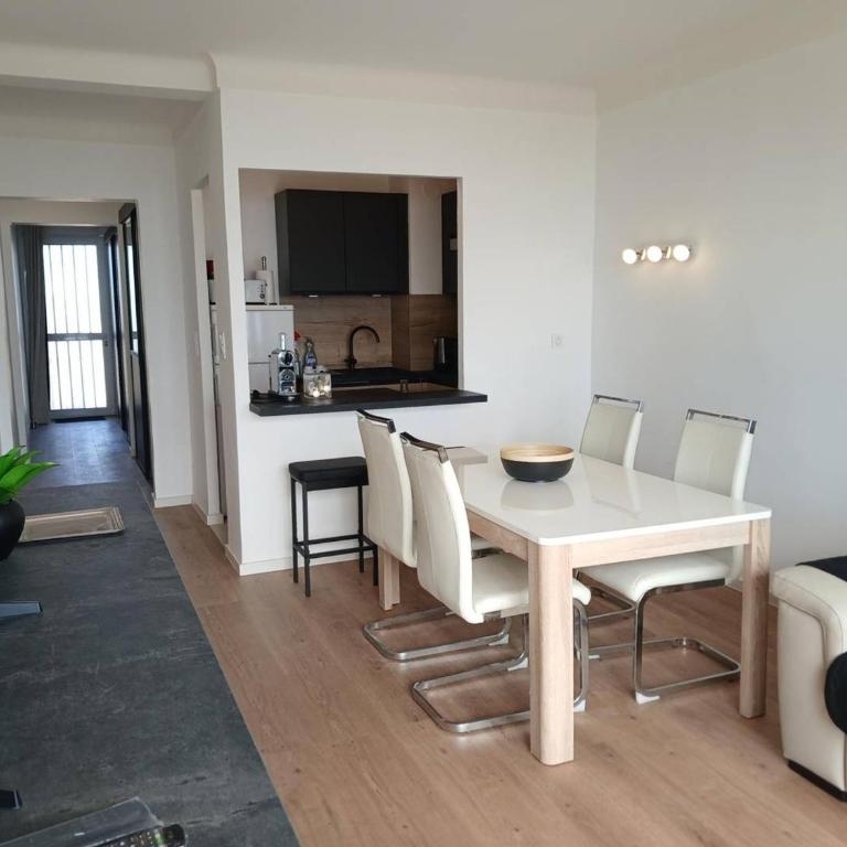 Appartement vue mer clim - 4 pers. - FR-1-833-45 - Apartment - 11