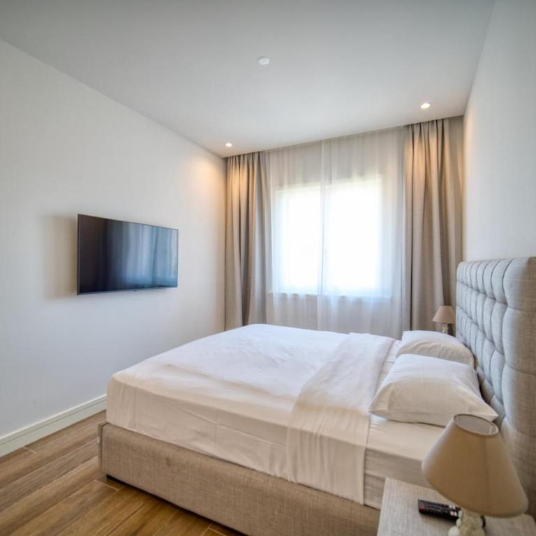 Lustica Bay Centrale by 2BHome - Two-Bedroom Apartment - 11