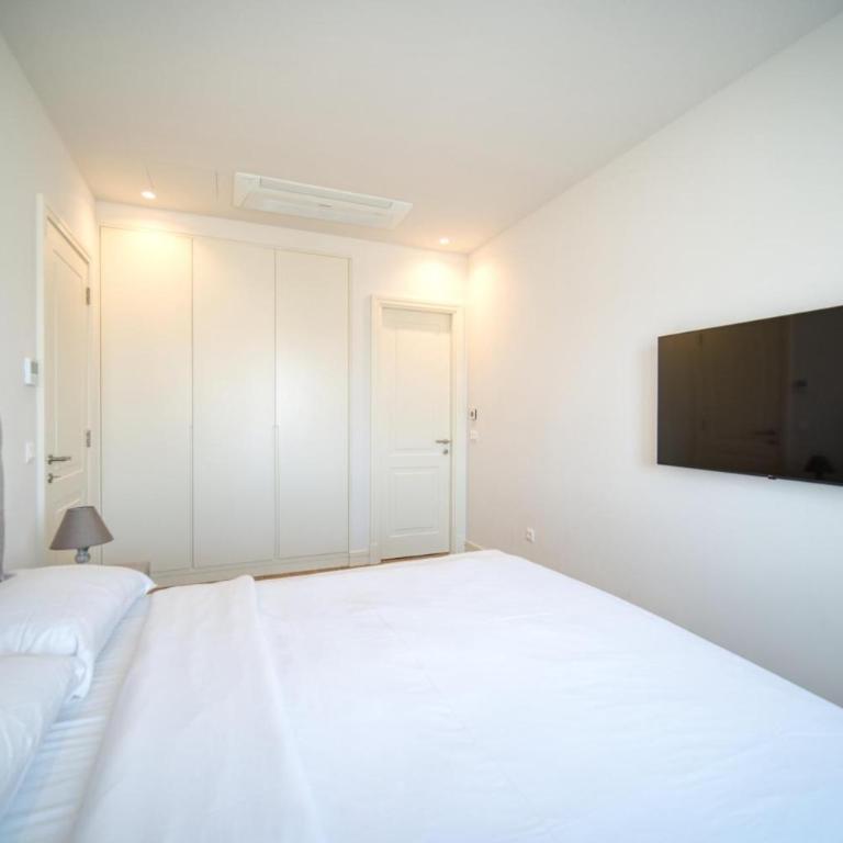 Lustica Bay Centrale by 2BHome - Two-Bedroom Apartment - 12