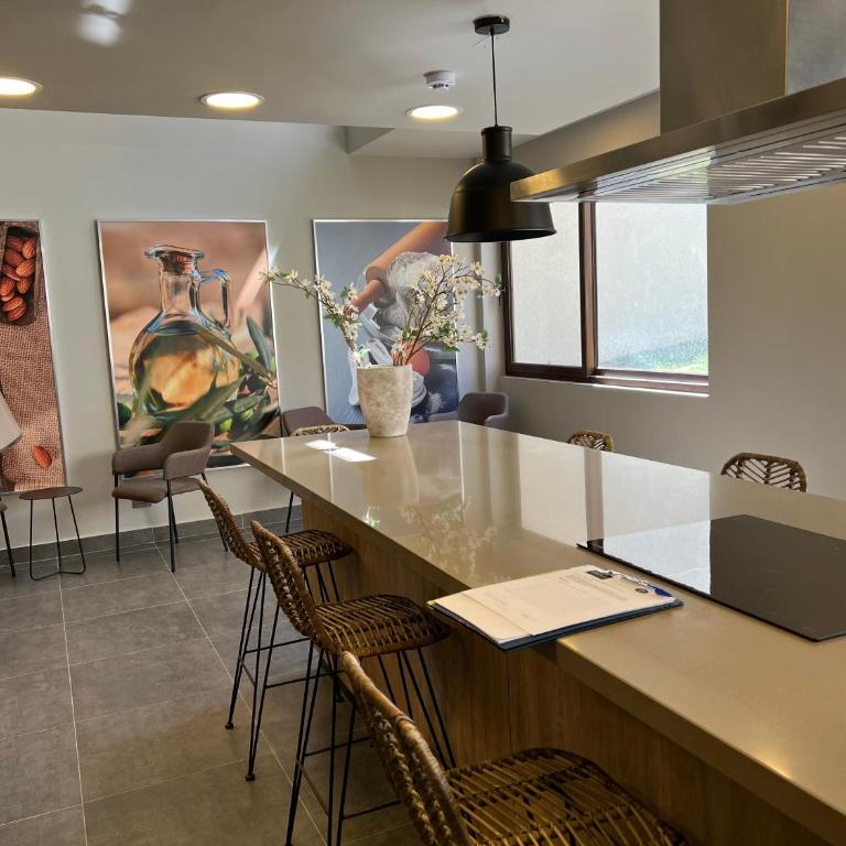 Exclusivo y Comodo departamento en Av las Condes - Apartamento de 2 dormitorios - 5