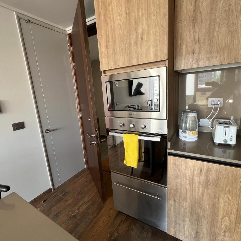 Exclusivo y Comodo departamento en Av las Condes - Apartamento de 2 dormitorios - 13