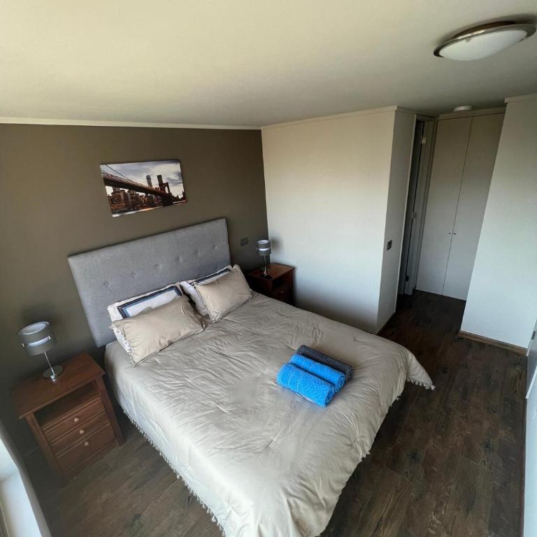 Exclusivo y Comodo departamento en Av las Condes - Apartamento de 2 dormitorios - 42