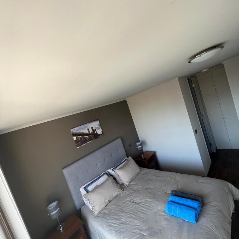 Exclusivo y Comodo departamento en Av las Condes - Apartamento de 2 dormitorios - 69