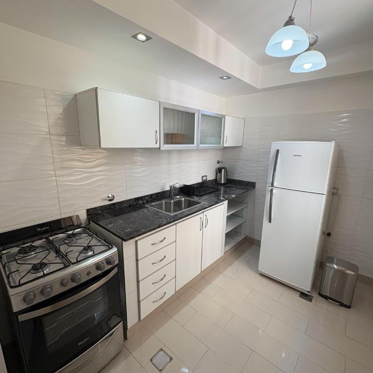 Elegancia y tranquilidad en barrio privilegiado de Jujuy - Apartamento de 2 dormitorios - 2