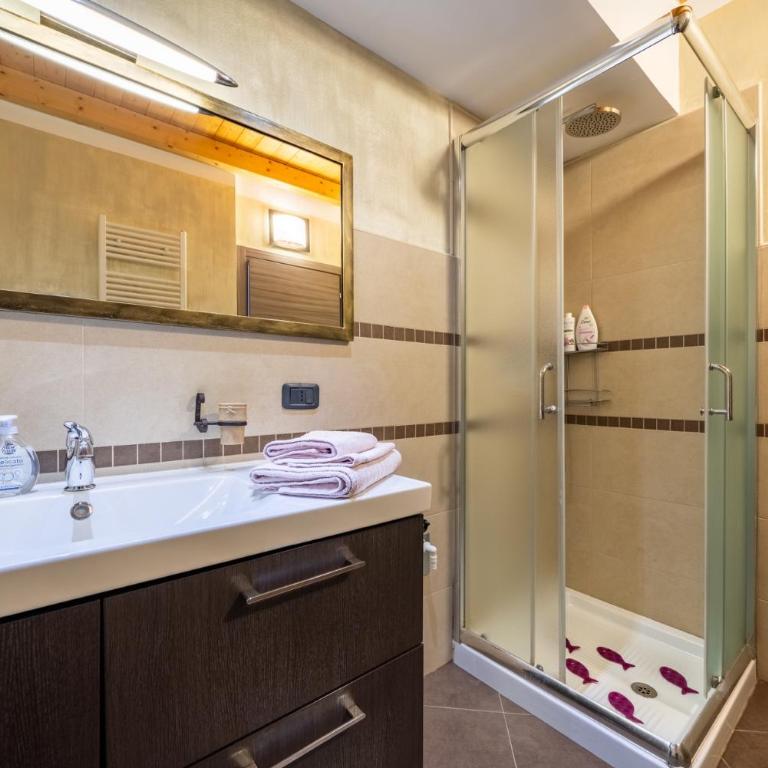 B&B La Vecchia Tipografia - Lago D'Idro - Double Room with Balcony - 8
