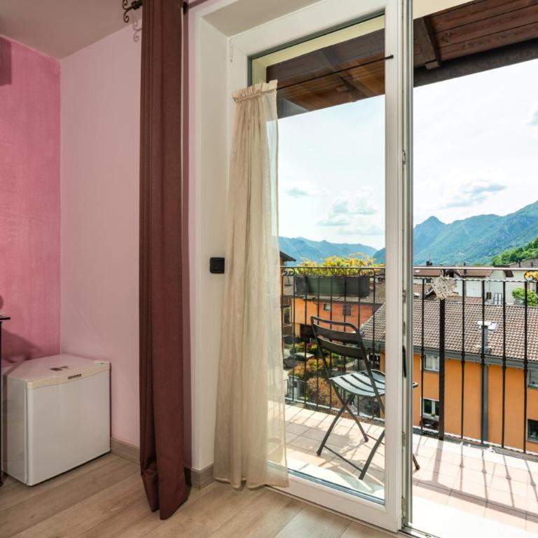 B&B La Vecchia Tipografia - Lago D'Idro - Double Room with Balcony - 10