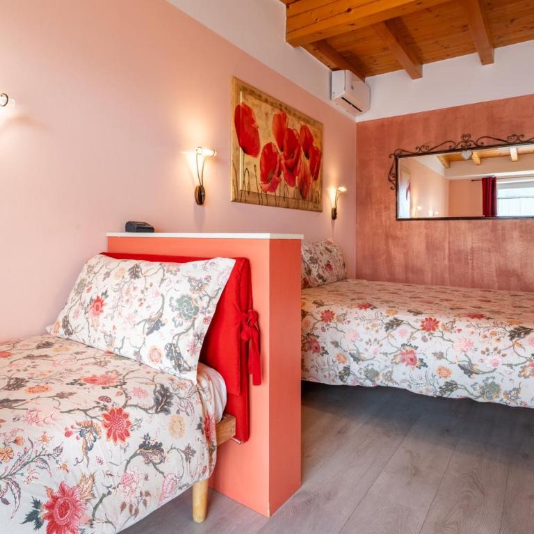 B&B La Vecchia Tipografia - Lago D'Idro - Quadruple Room with Balcony - 9