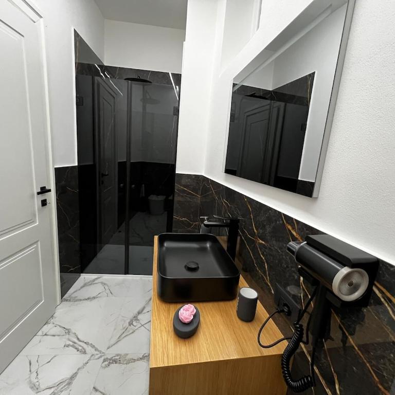 EmyHouse Politeama Design Suite 2 min from Politeama - Apartment mit 3 Schlafzimmern - 11