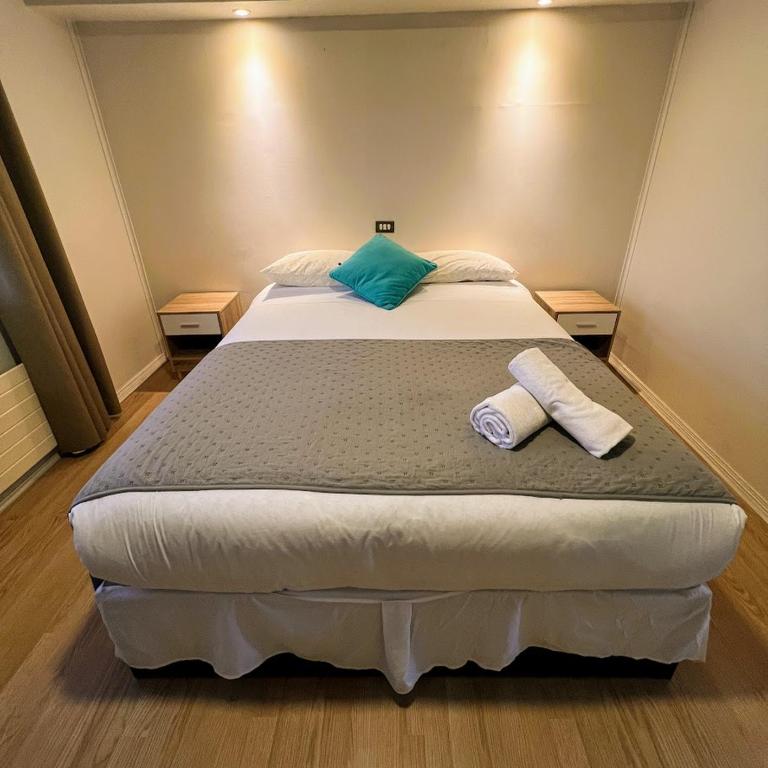 ihotel - A pasos de Cenco Mall - Double Room - 8
