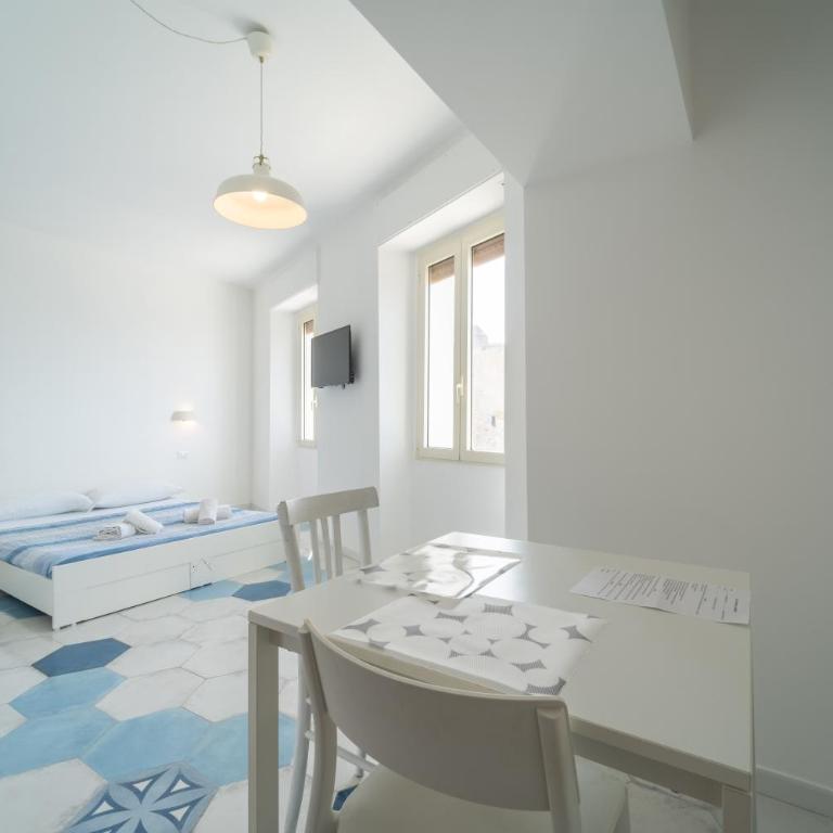 Ciutat Appartamenti Vista Mare sui Bastioni di Alghero - One-Bedroom Apartment with Sea View - 21