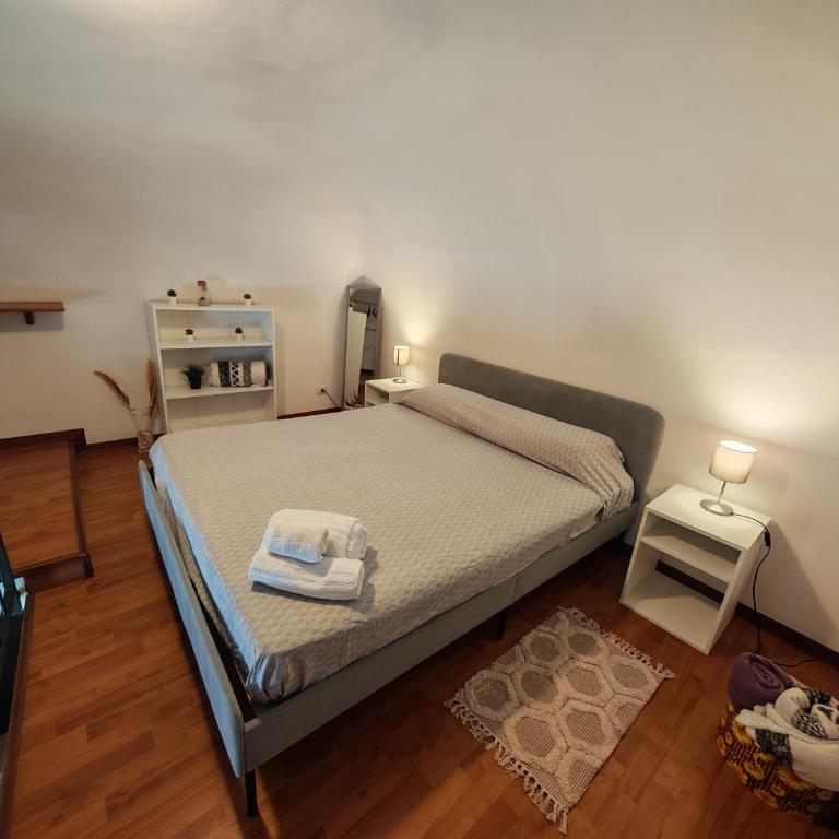 Il loft di Serena - Appartamento con 1 Camera da Letto - 4
