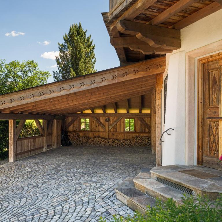 Chalet Lebenberg Kitzbühel - Superior Chalet - 17