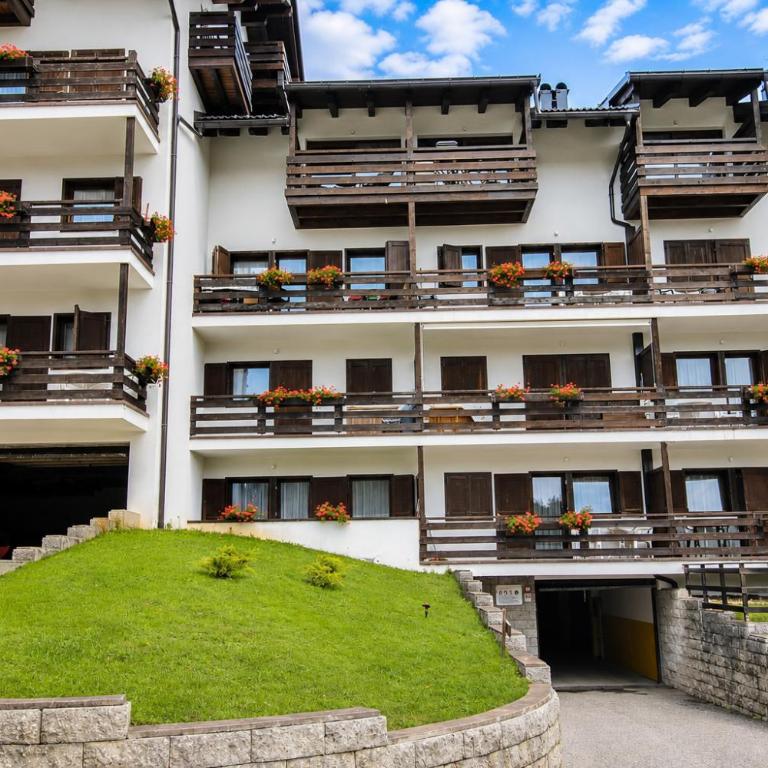 LUCKY FOX LOFT - 3 Camere al Residence Veronza con Piscina - Appartamento con 3 Camere da Letto e con Balcone - 30