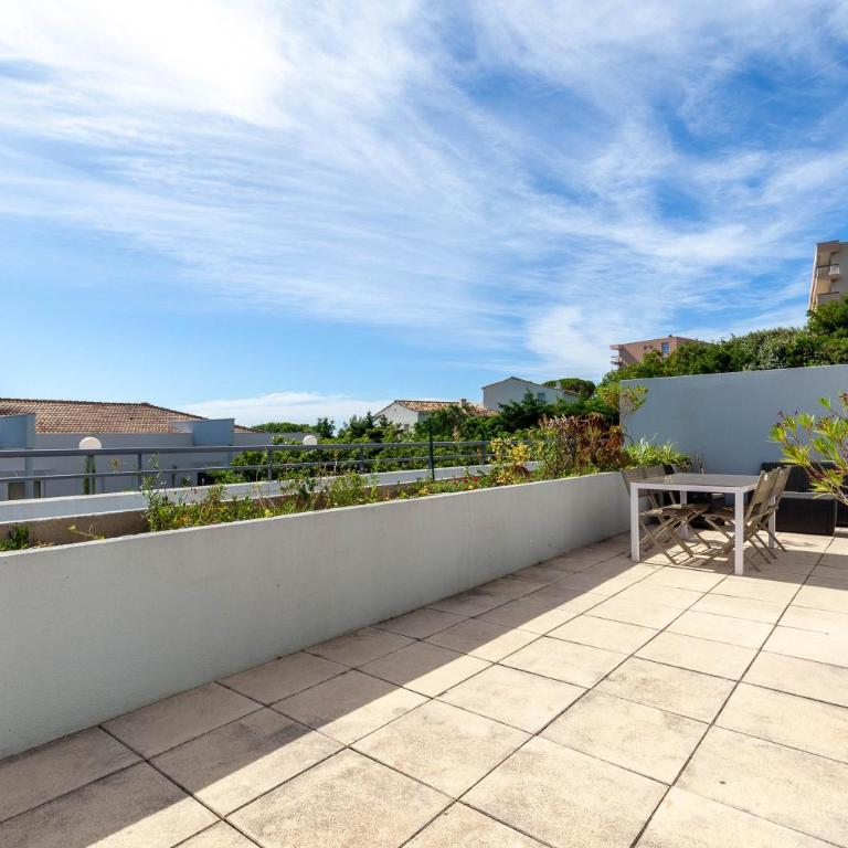 Superbe Appartement 2 Chambres - Apartment mit Terrasse - 12