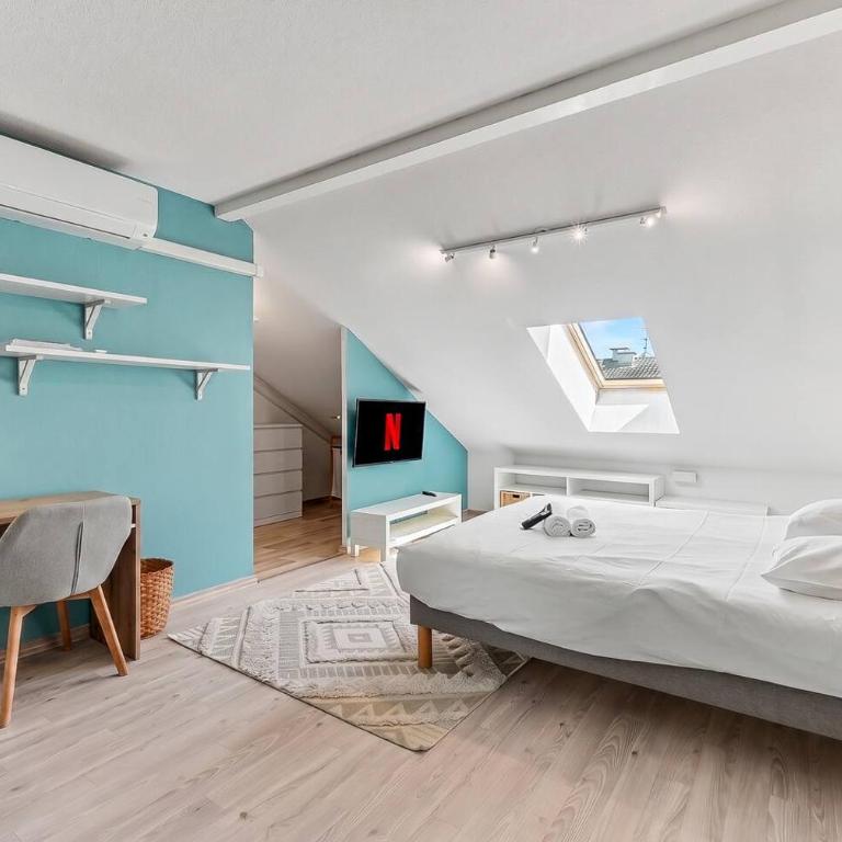 Grand Duplex T4 • Terrasse • Parking • Centre - Appartement - 4