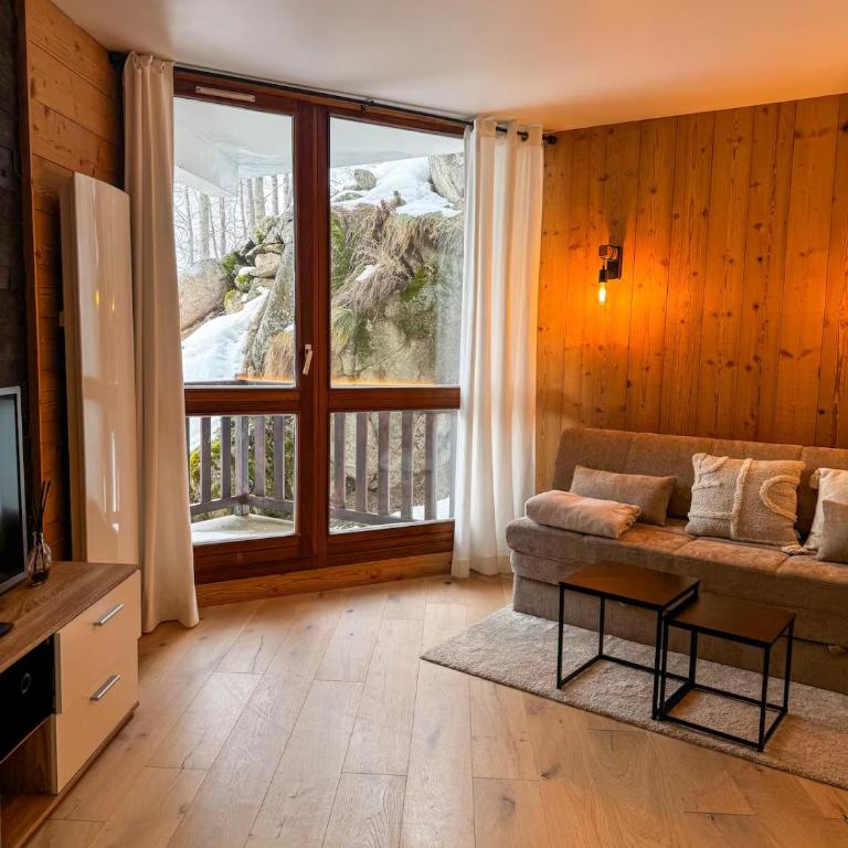 Cocon rénové avec balcon au cœur des Pyrénées - Appartement 1 Chambre - 14